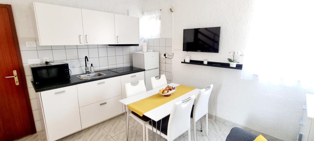 Apartments Severina Ровинь Экстерьер фото