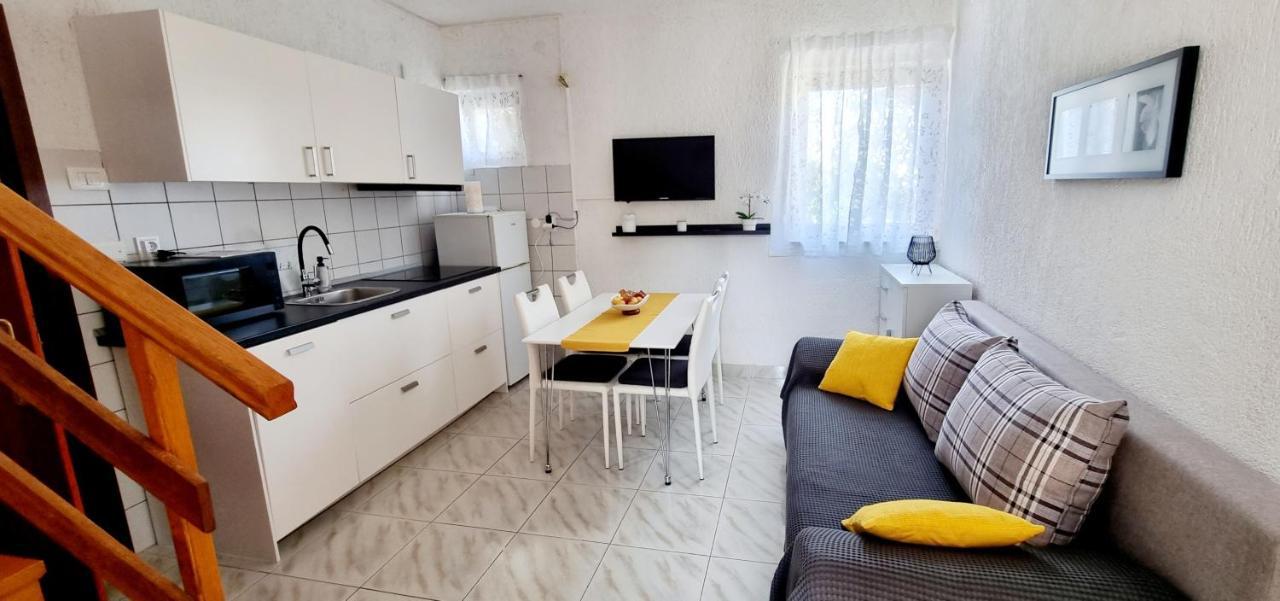 Apartments Severina Ровинь Экстерьер фото